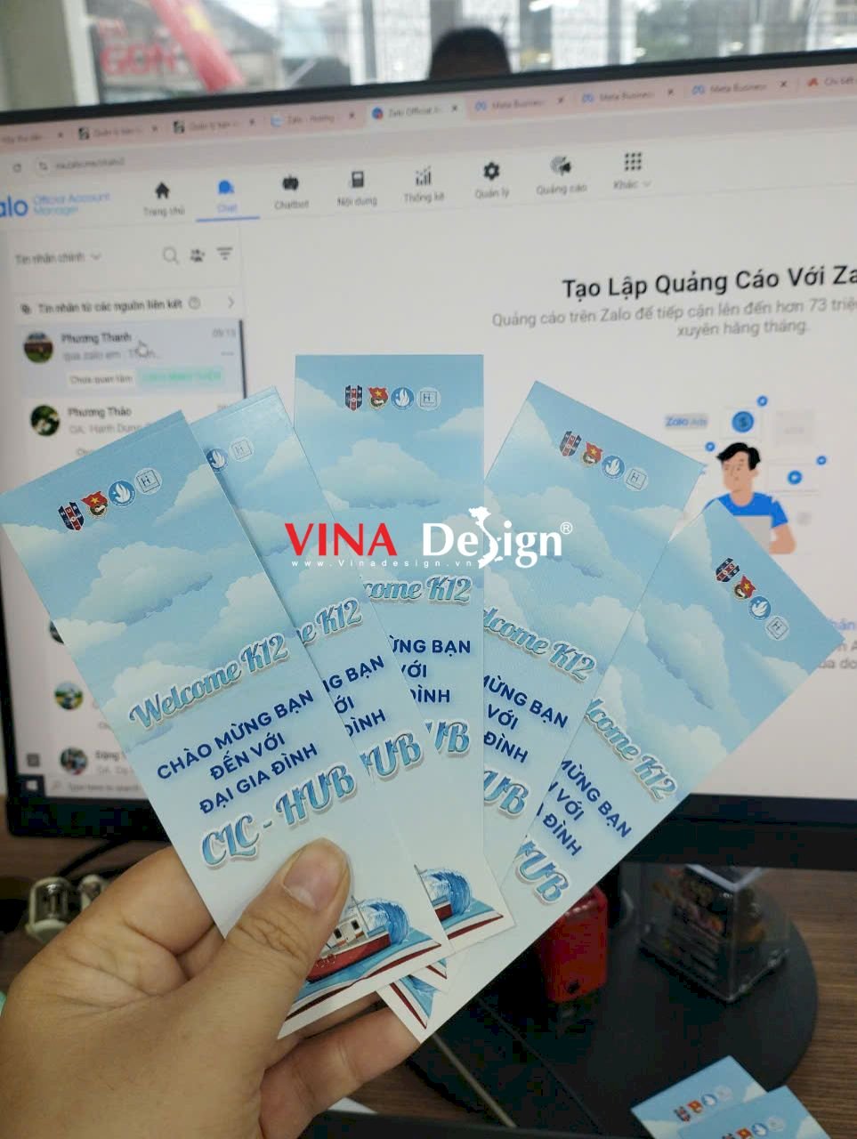 Bookmark kẹp sách làm quà tặng tân sinh viên trường đại học, in bookmark theo yêu cầu - VINADESIGN