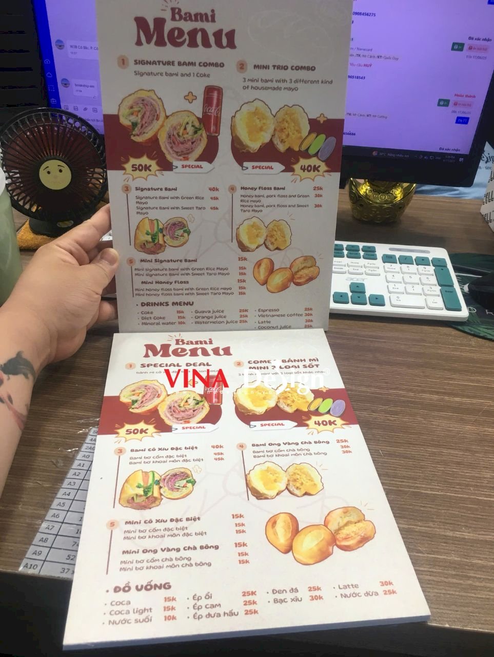 Bảng menu cầm tay PP cán Formex khổ A4 in song ngữ Việt Anh cho tiệm bánh mì - VINADESIGN