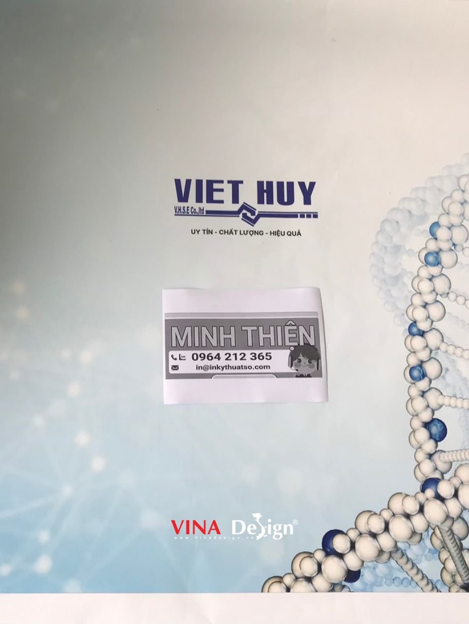 In decal theo yêu cầu trang trí văn phòng công ty - VINADESIGN