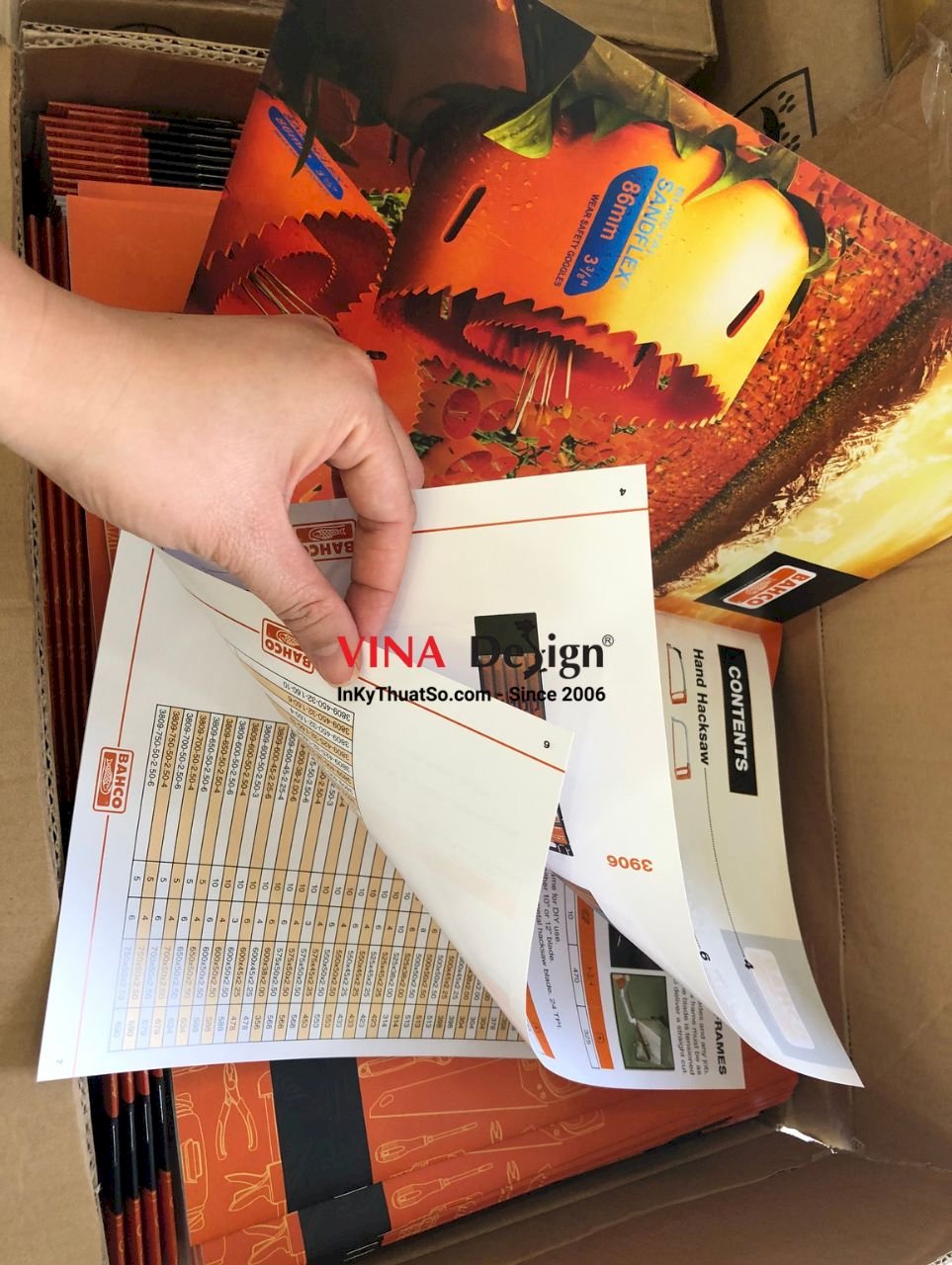 In catalog sản phẩm công cụ cầm tay, in Offset số lượng nhiều, xưởng in catalogue giá rẻ - VINADESIGN